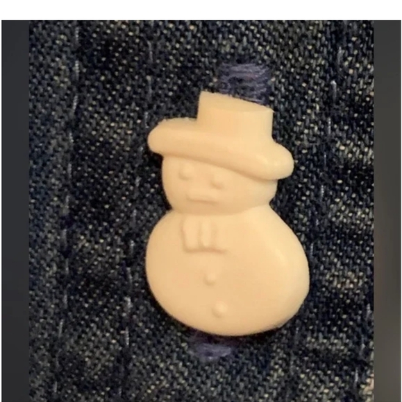 Life Style, Denim Christmas embroidery button down Shirt, Size SMALL - Picture 6 of 7